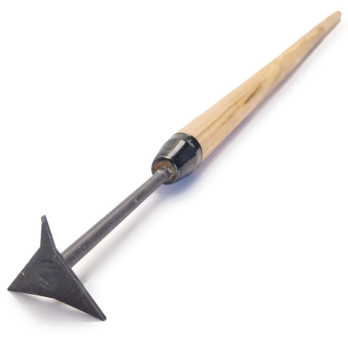 1355 – Triangel Fugenkratzer – 135 cm Eschenstiel