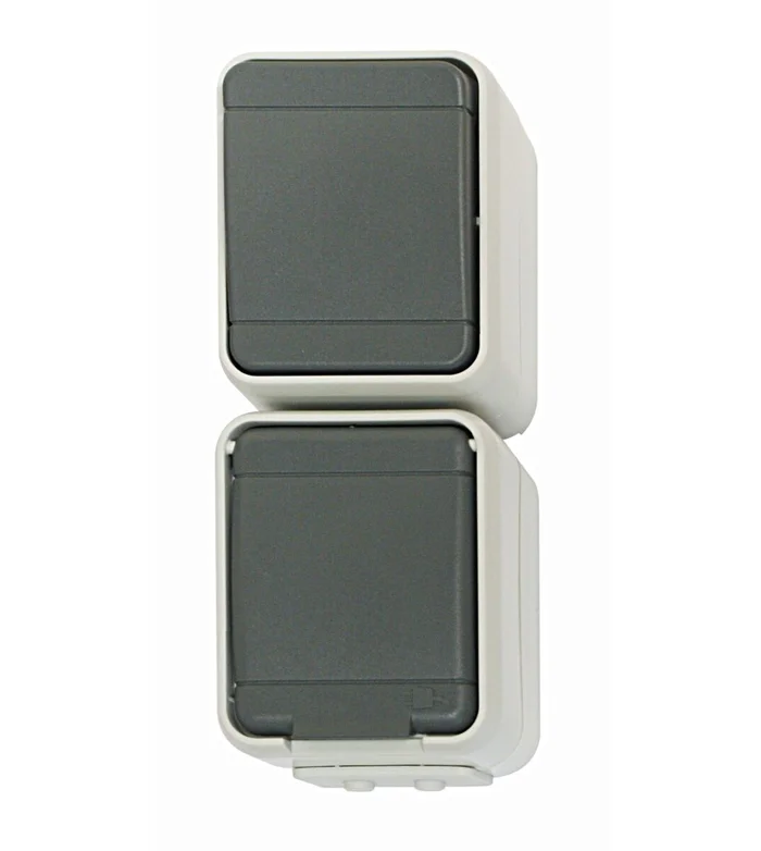 AP IP44 Kombi Universalschalter und Steckdose, senkrecht, bg