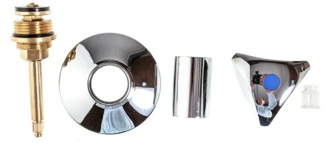 ASW Sanitäroberteil 3/4″ Messing für UP Ventile, mit Schubrosette und Dreikant