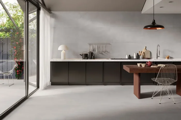 Fliese Betonoptik grau-weiß matt 90×90 cm „Sable Pearl“ rektifiziert