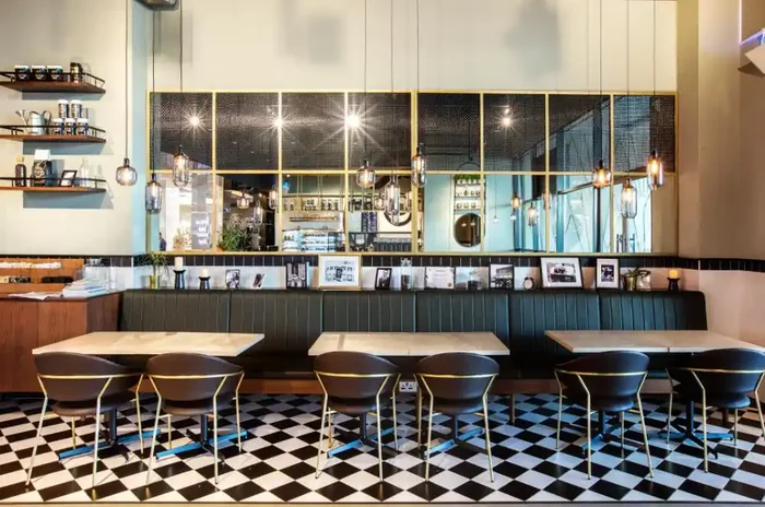 Fliese schwarz matt 20×20 cm Wand- & Bodenfliese glasiertes Feinsteinzeug