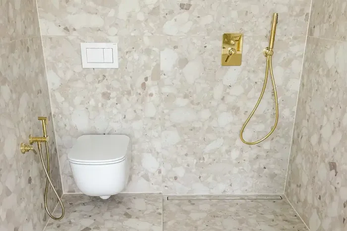 Fliese Terrazzo-Steinoptik creme matt 120×120 cm „Veni Ivory“ rektifiziert