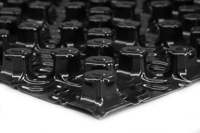 Floortec Noppenfolienplatte light Set VPE 16,8m²