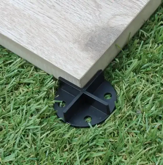 Fugenkreuze mit Bodenplatte schwarz