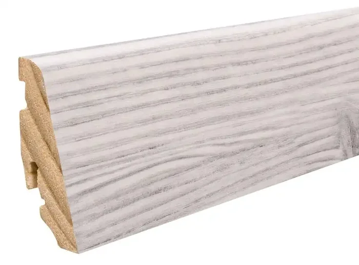 HARO Sockelleiste für Disano 19×58 mm (Nässeschutz) Pinie Nordica