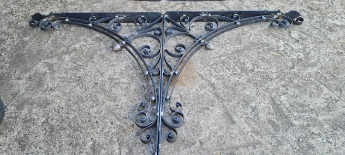 Neu!!1 Set , Vordach, Haustür, Gründerzeit, Jugendstiel, Schmiedeeisen, Winkelstütze,