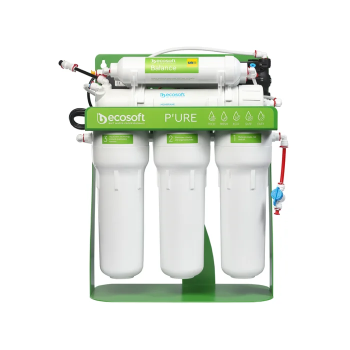 PURE Balance Umkehrosmosefilter auf Metallgestell mit Pumpe