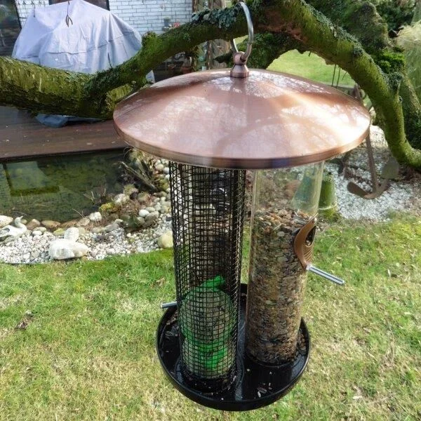 Vogelfutterstation TRIO mit drei Säulen