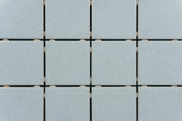 Wandfliese hellblau 10×10 (1 Blatt 30.3×40.5)