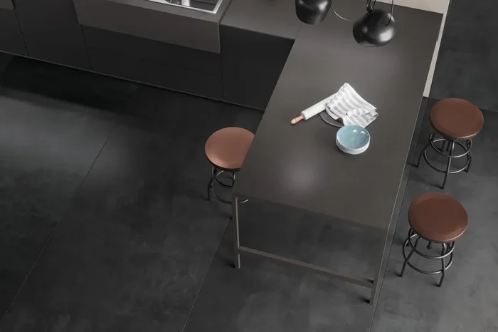 XXL-Fliese 120×278 cm edle Zementoptik anthrazit „Boost Tarmac“ Großformat matt